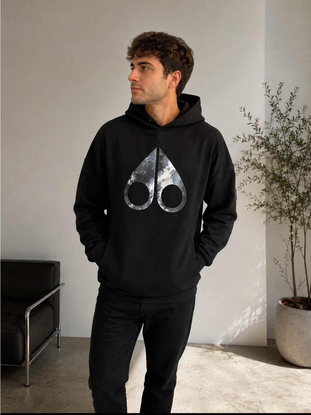 Moose Knuckles Men’s Black Hoodie with Reflective Silver Logo size M/L